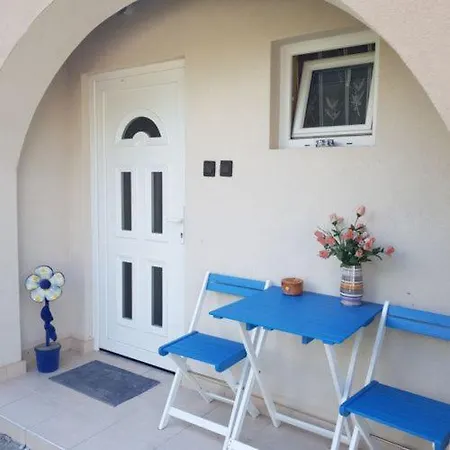 Szivarvany Apartman Balatonfůzfő