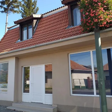 Szivarvany Apartman